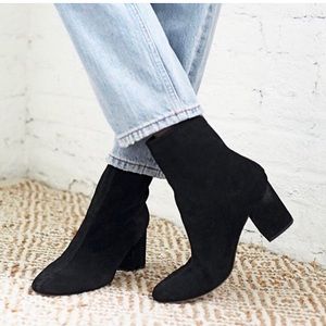 Free People Cecile Suede Block Heel Bootie Size 5.5/6